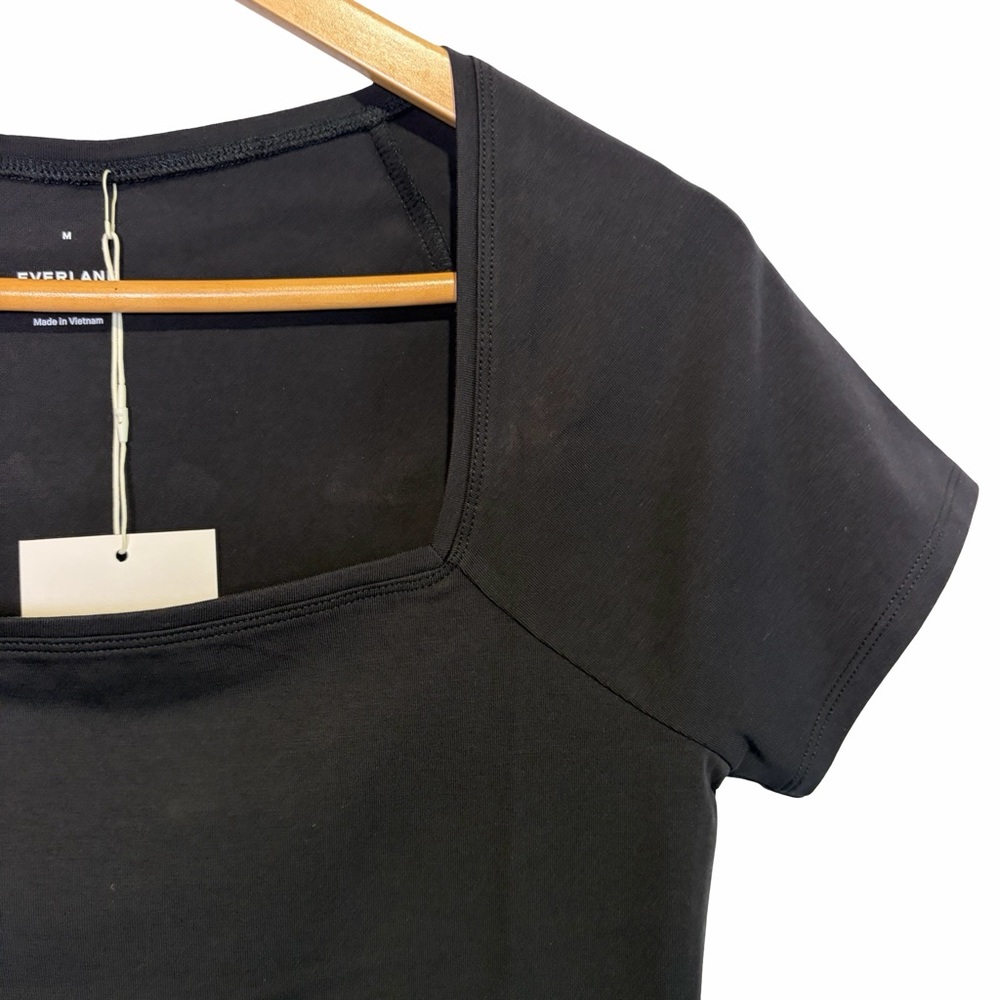 Everlane The Form Square Neck Top Tee in Black, Size M NWT - Picture 4 of 16